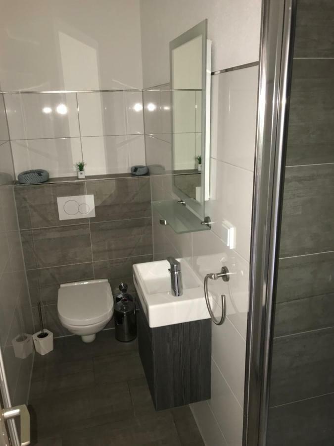 Ferienwohnung Weserblick-Hameln Hamelin Esterno foto